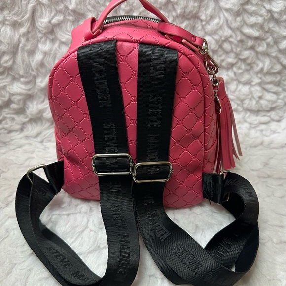 NWOT Steve Madden  Pink Quilted Women's Backpack - Picture 12 of 14